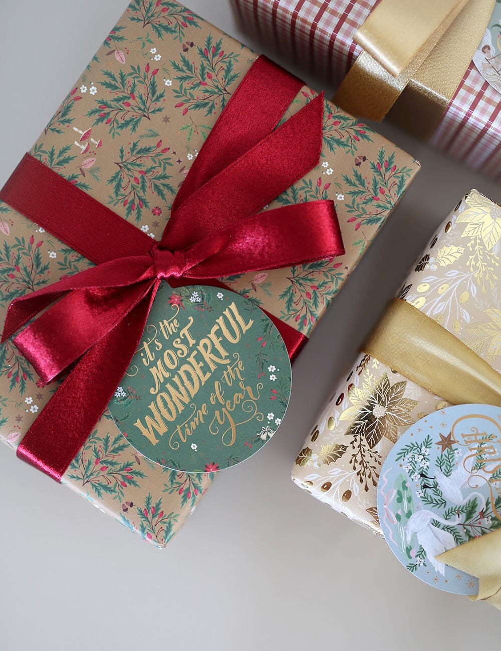 12pk Gift Tag An Enchanted Christmas Tags (Bauble)