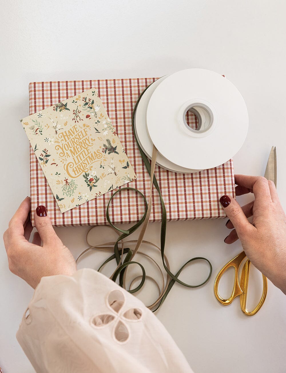 Gift Wrap Roll 30m - Christmas Tartan Check