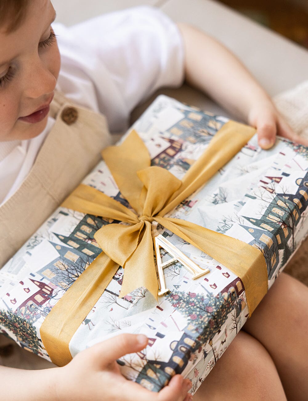 Gift Wrap Roll 30m - The Christmas Village