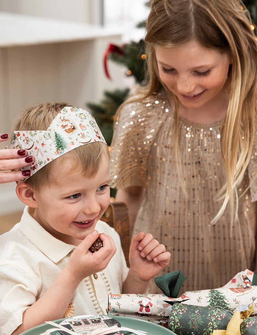 10 Pack Christmas Paper Crown Hats - Jolly Santa