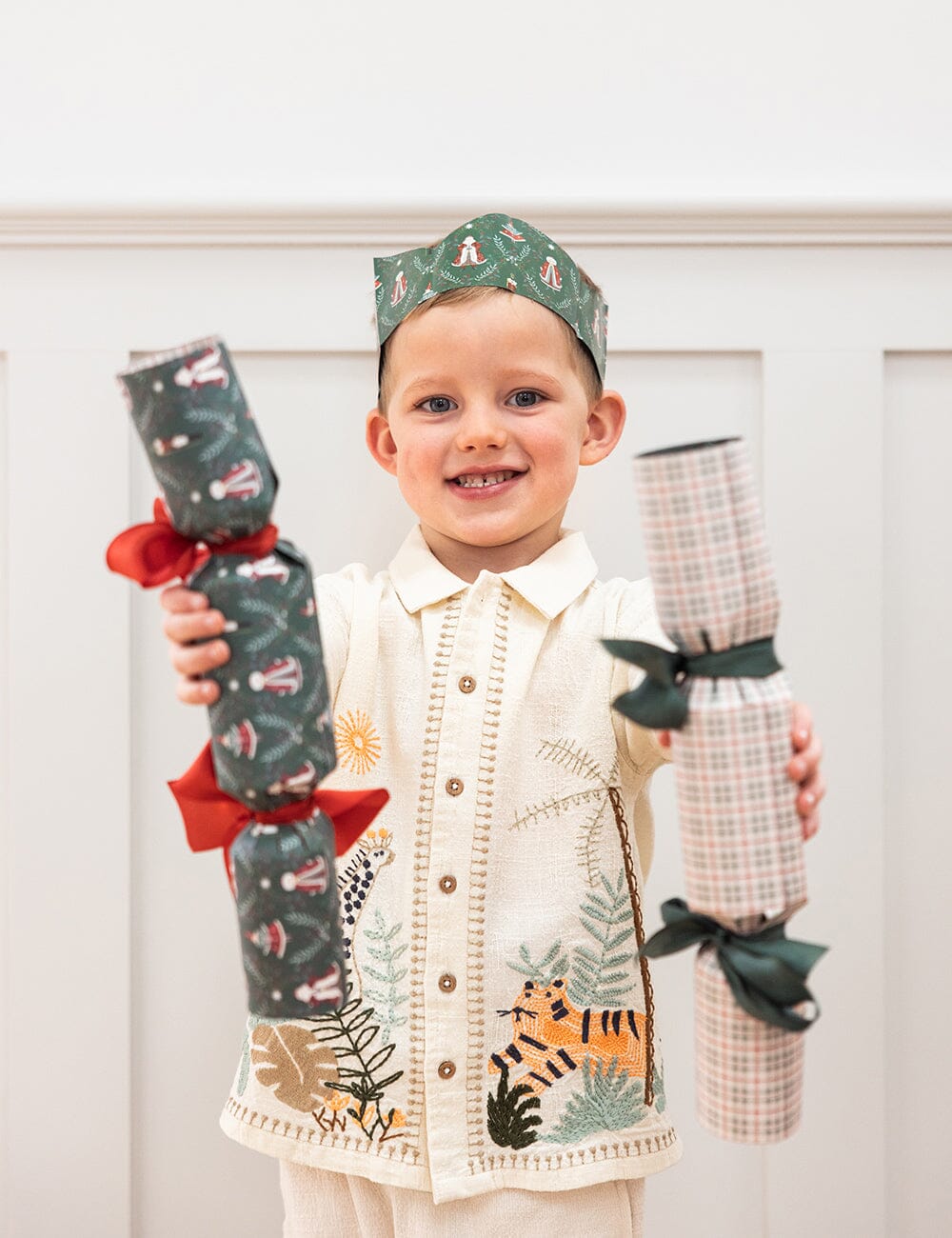 10 Pack Christmas Paper Crown Hats - Mr & Mrs Claus