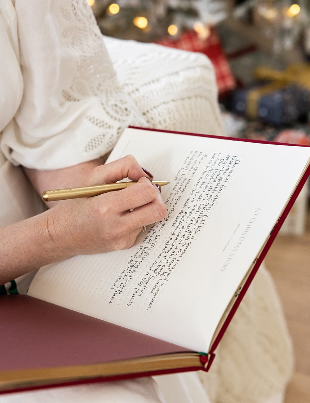 Heirloom Christmas 10 Year Memory Journal