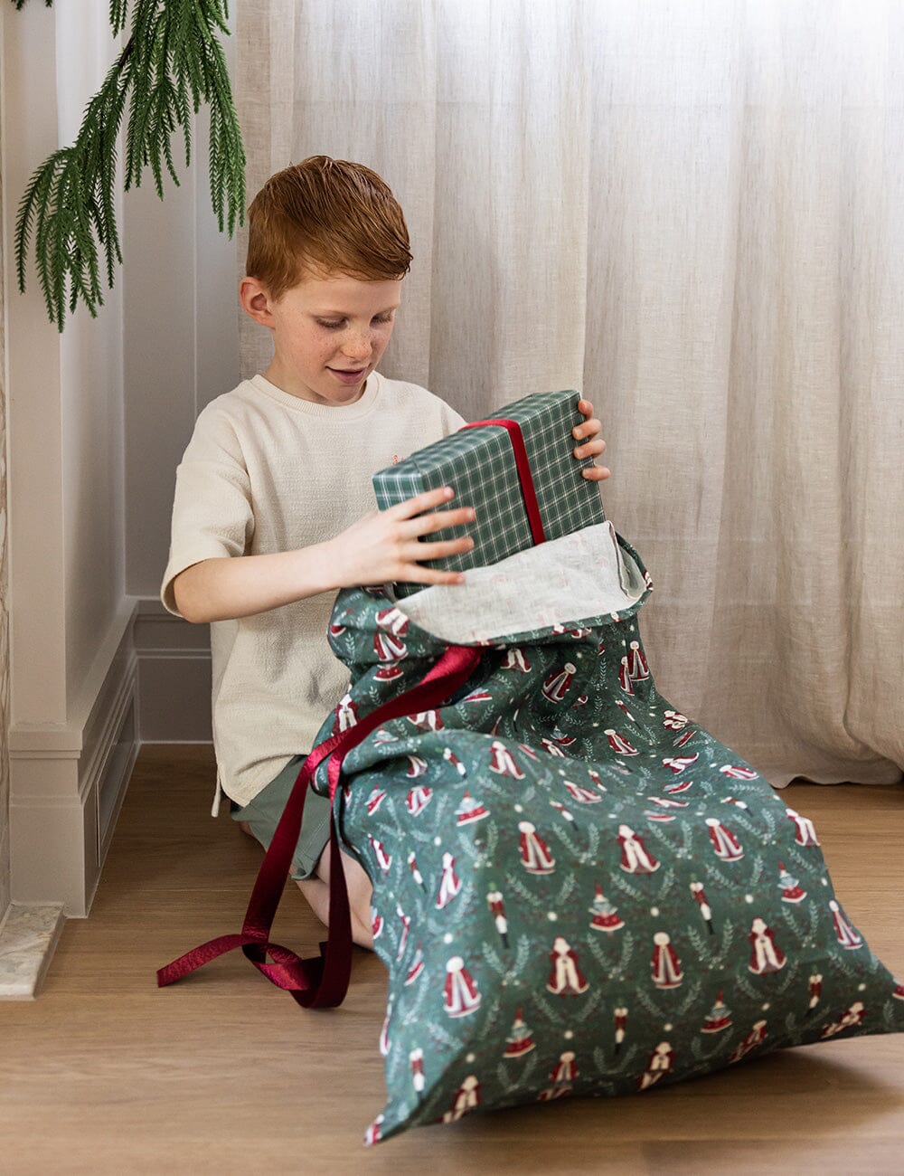 Mr & Mrs Claus - Heirloom Christmas Santa Sack