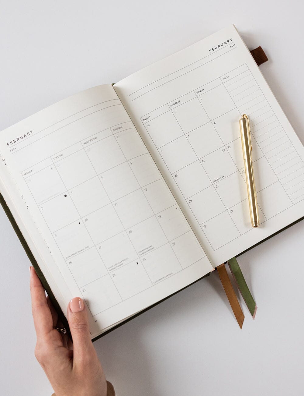 2026 Desktop Linen Bound Planner - Hunter Green