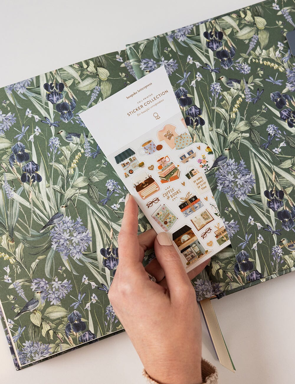 2026 Day to a Page Large Linen Bound Planner - Indigo Haven