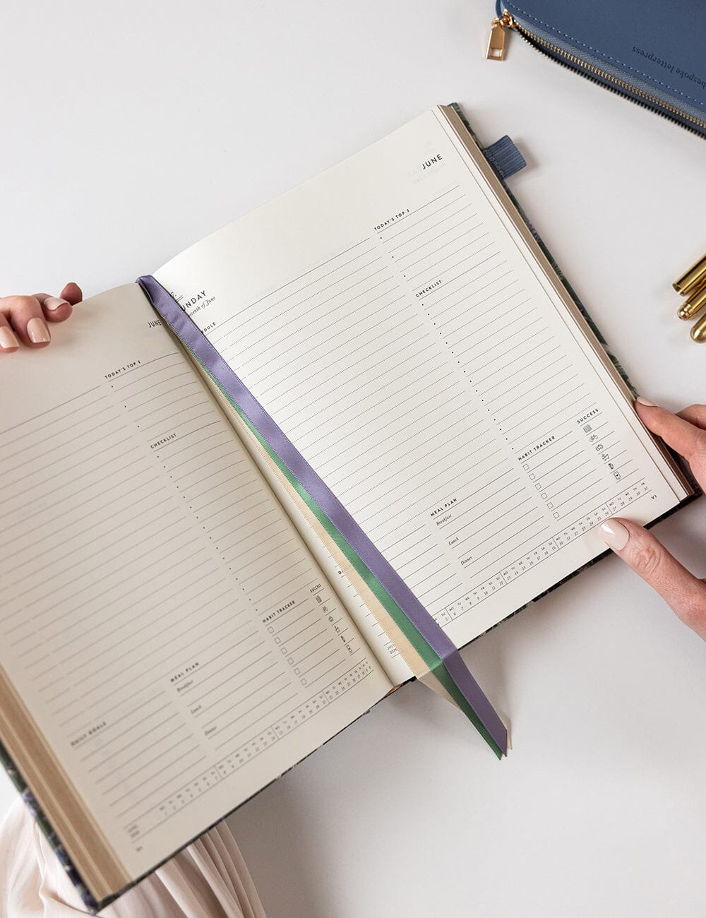2026 Day to a Page Large Linen Bound Planner - Indigo Haven