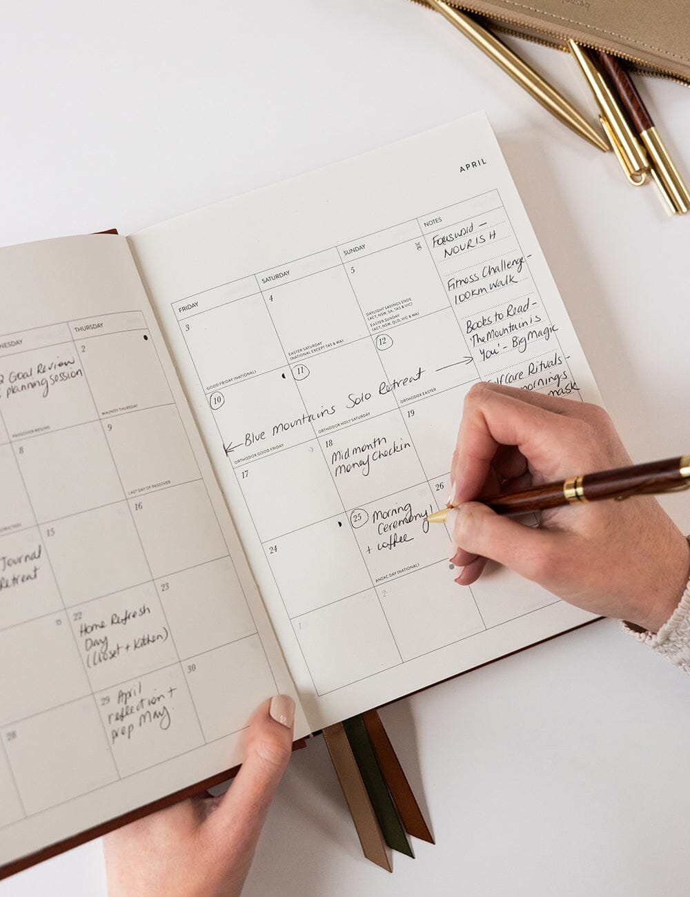 2026 Day to a Page Large Linen Bound Planner - Bronze