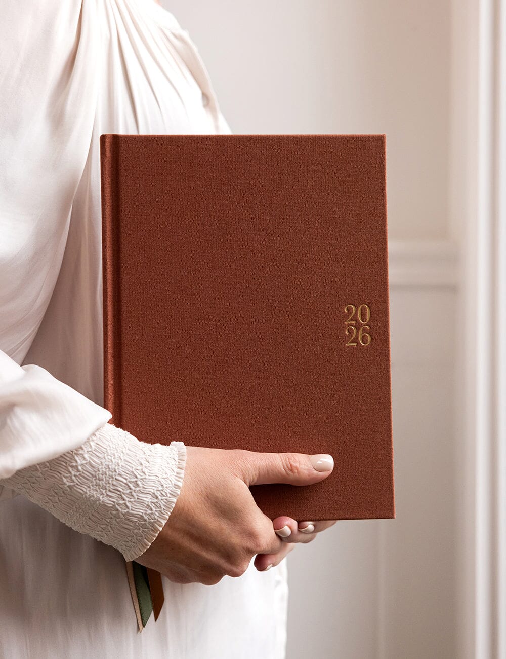 2026 Day to a Page Large Linen Bound Planner - Bronze