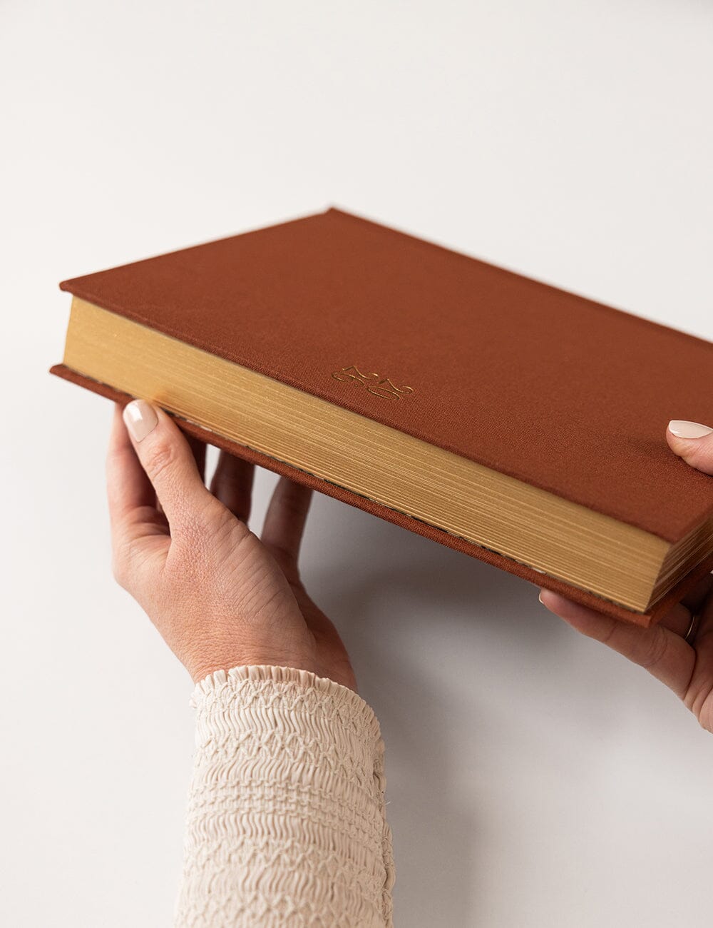 2026 Day to a Page Large Linen Bound Planner - Bronze