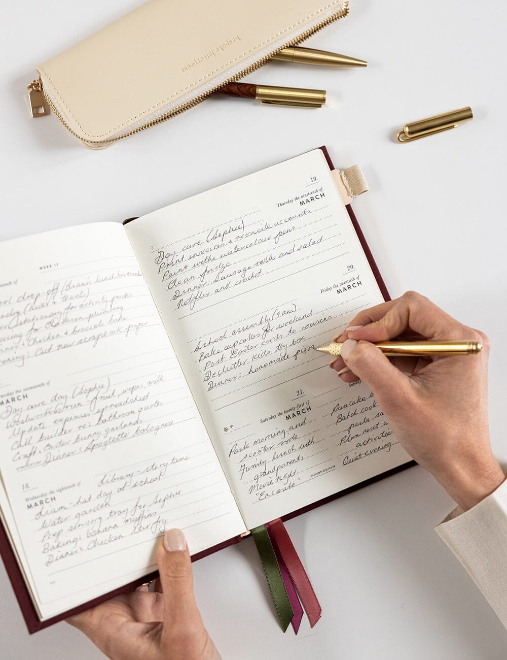 2026 Petite Linen Bound Planner - Mulberry