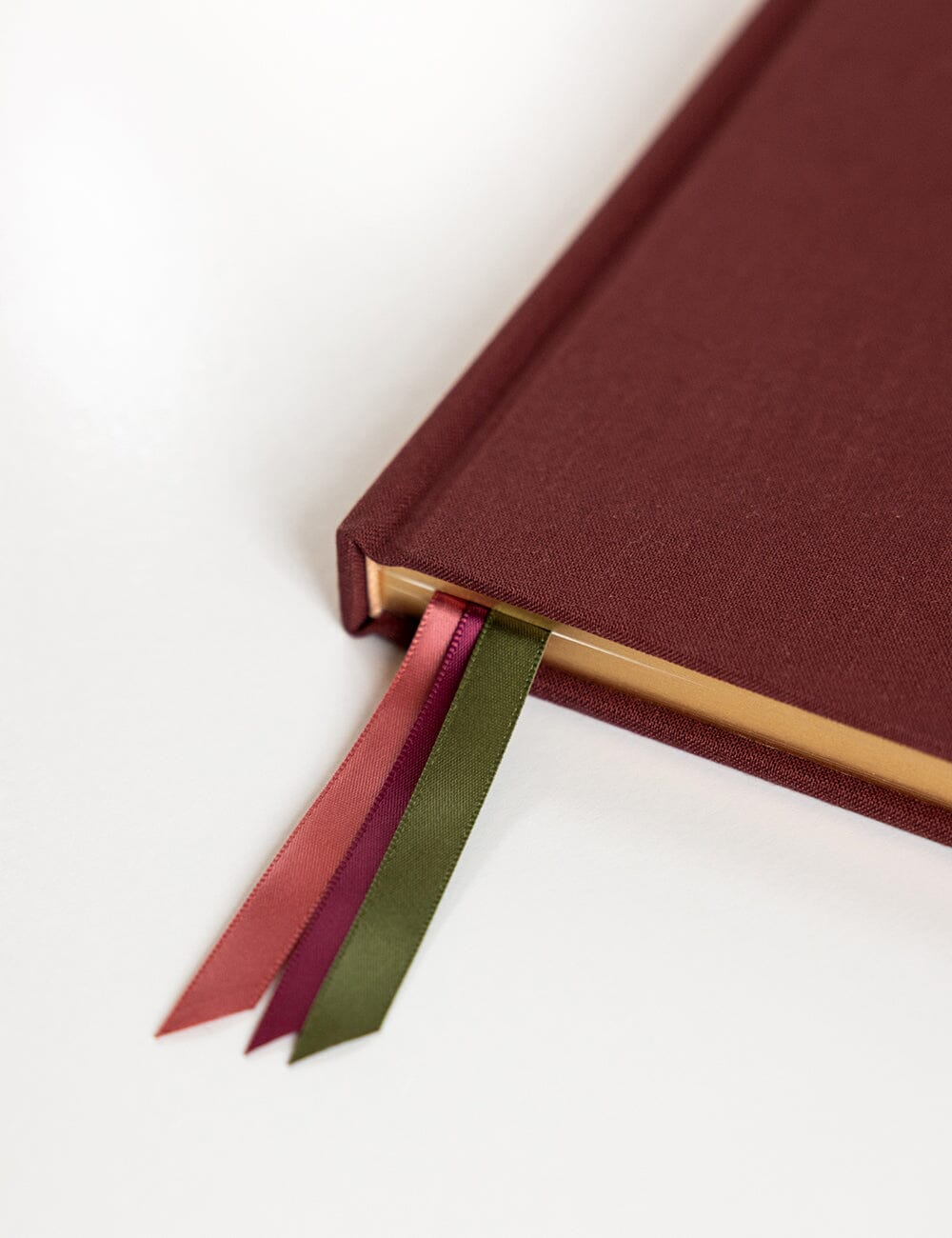2026 Petite Linen Bound Planner - Mulberry