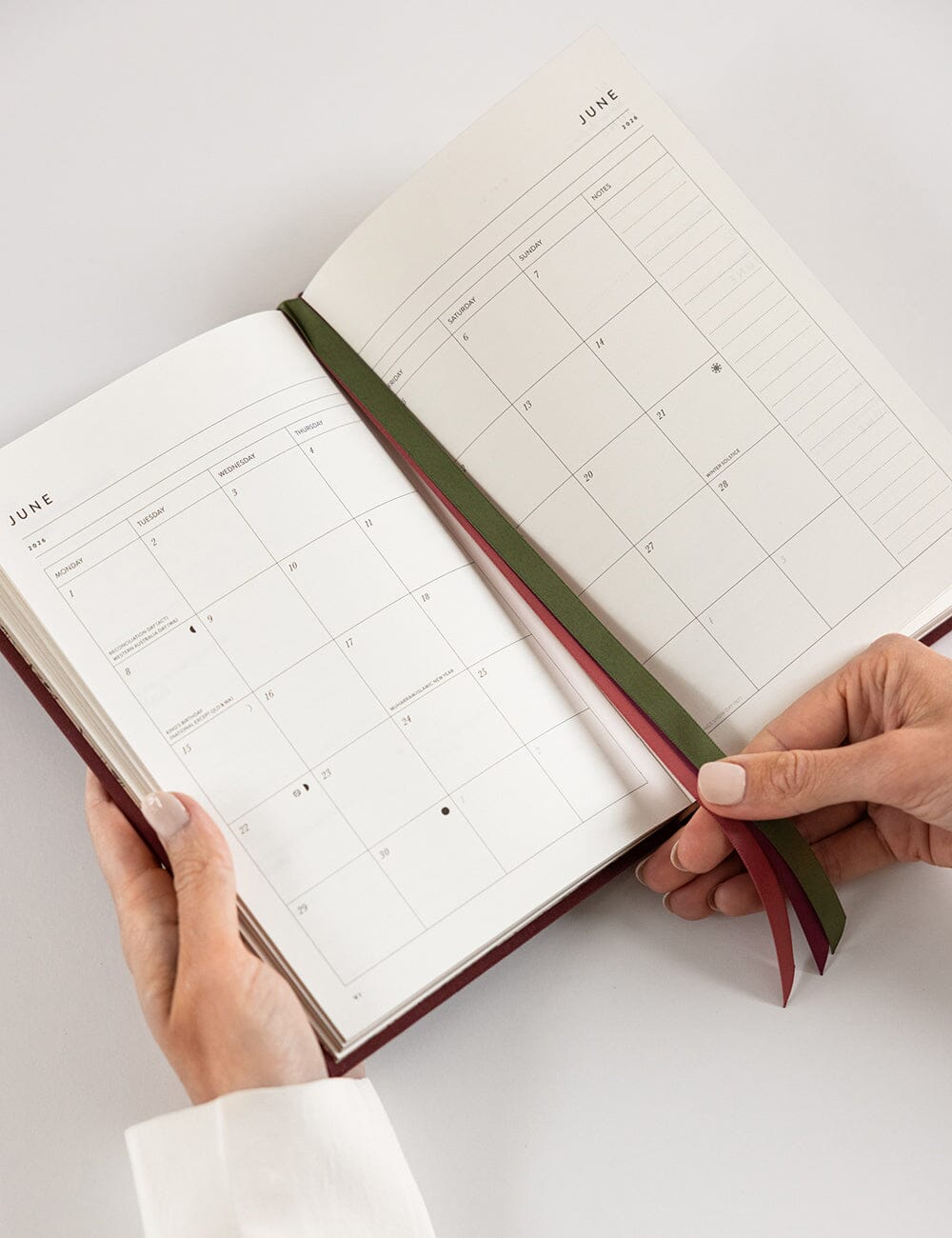 2026 Petite Linen Bound Planner - Mulberry