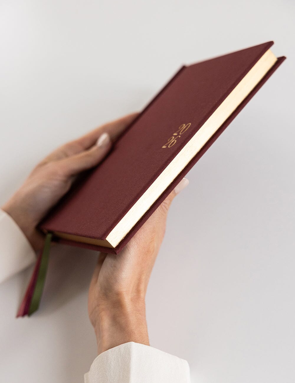 2026 Petite Linen Bound Planner - Mulberry