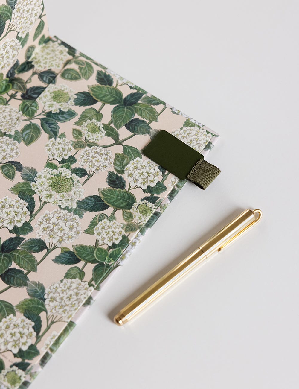 2026 Teachers Desktop Planner - Hydrangea