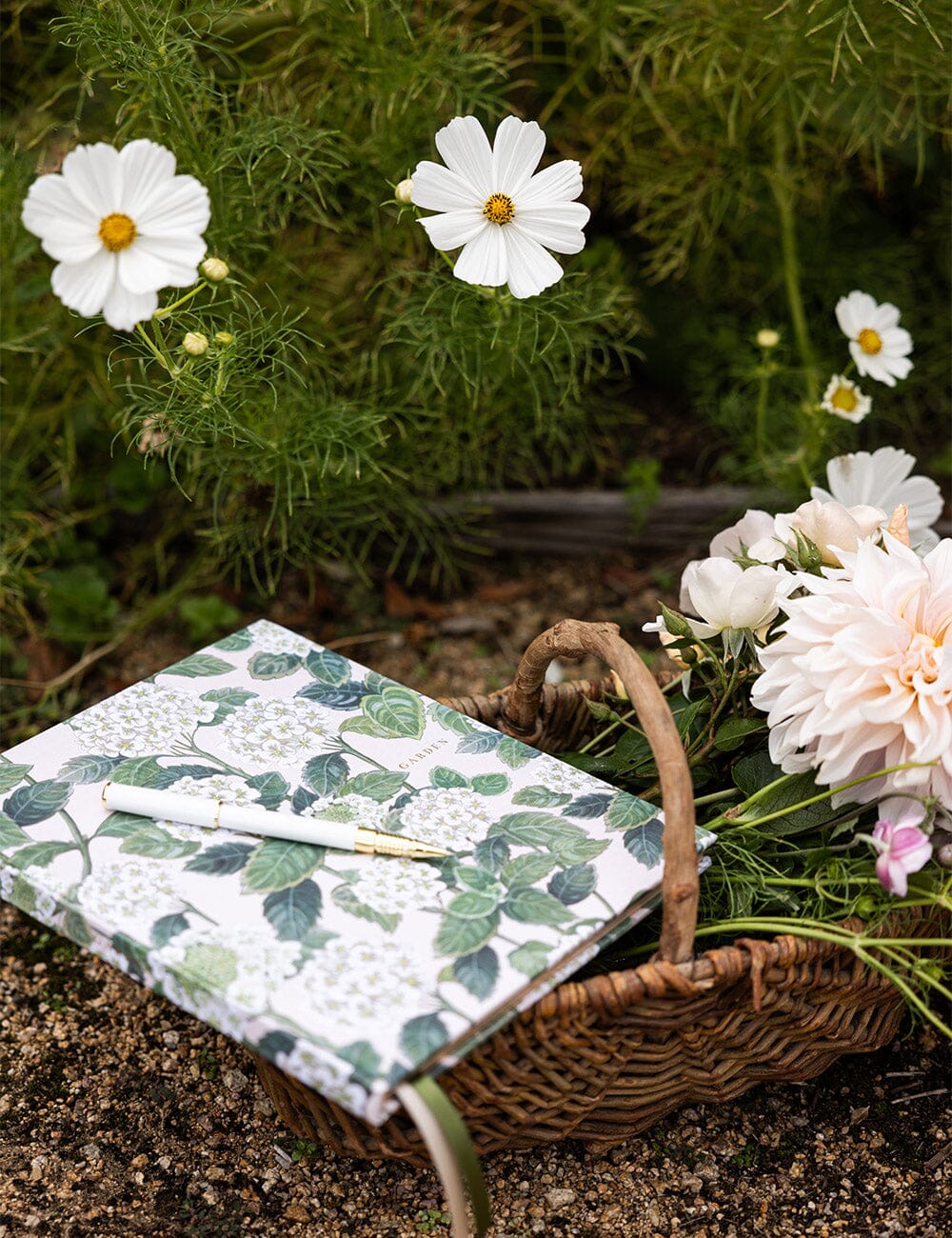 Heirloom Gardening Journal - Hydrangea