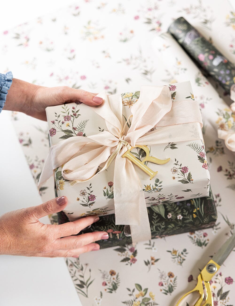 Dainty Blooms / Forest Friends Gift Wrap 100pk