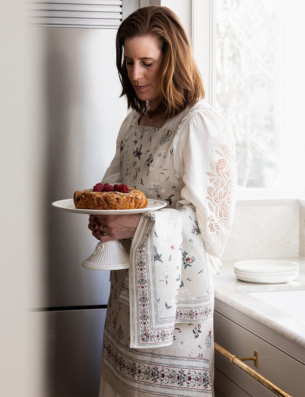 Heirloom Christmas Holly 100% Linen Apron