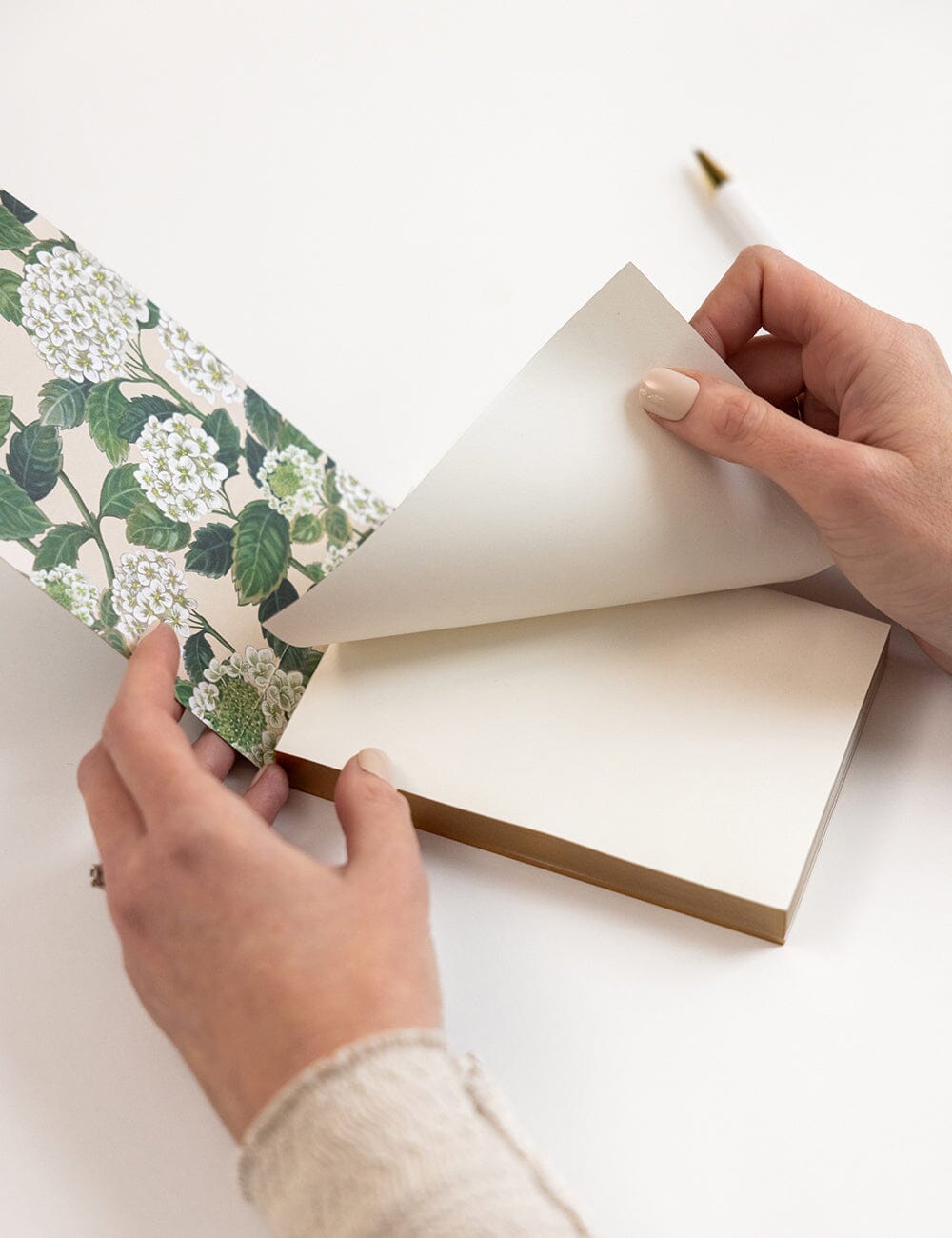 Hydrangea Notepad Mini Jotter