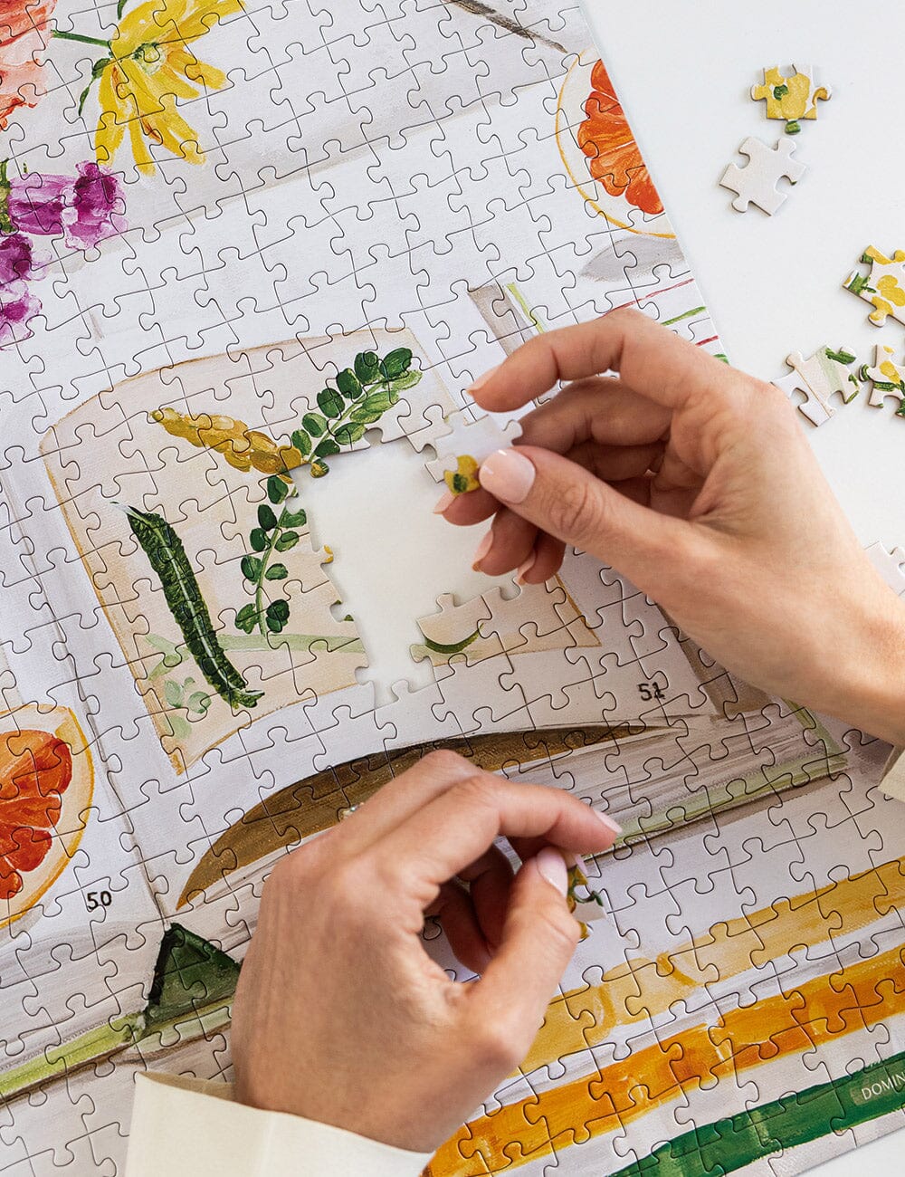 Cockatiels And Ruby Grapefruit 1000pc Puzzle
