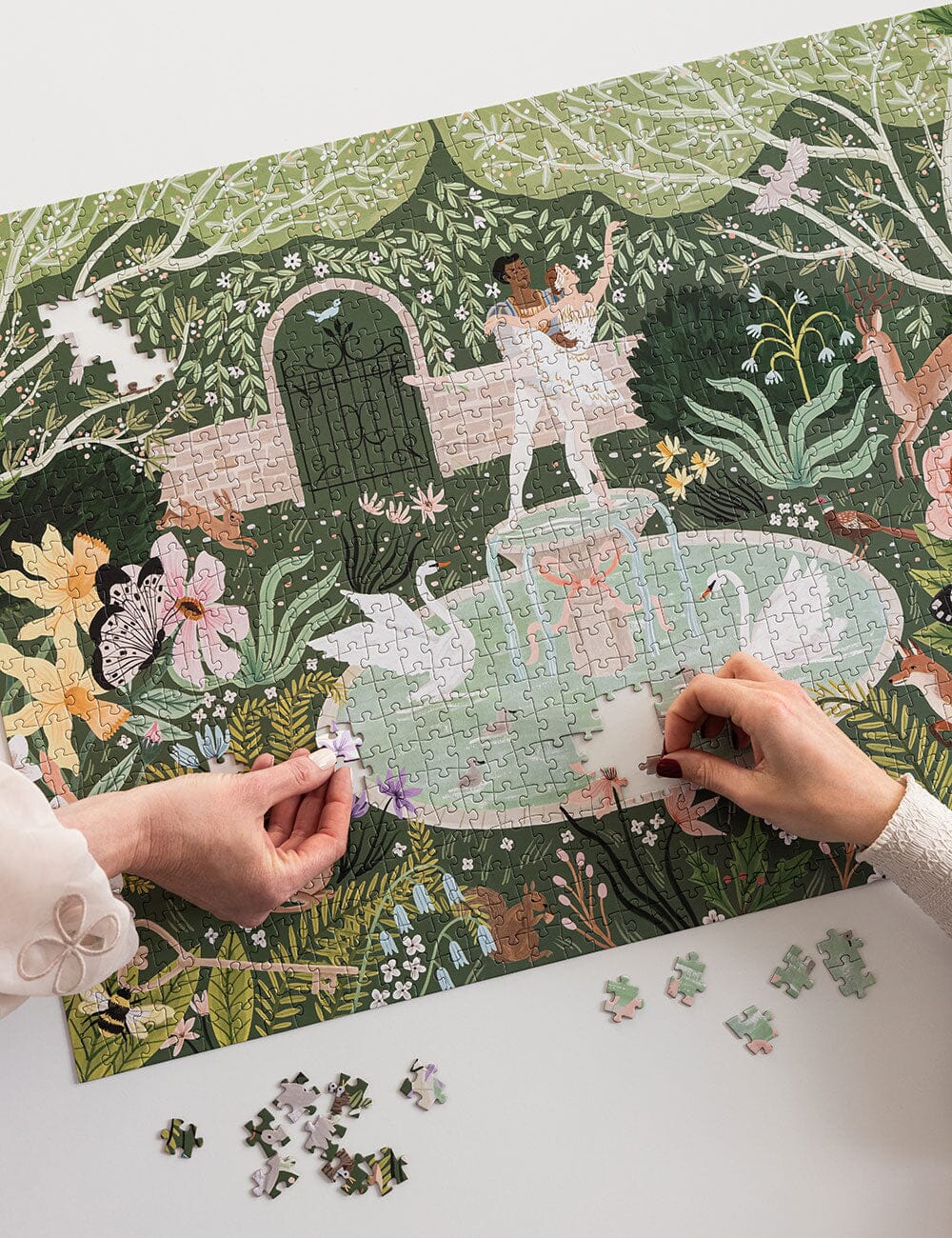 Secret Garden 1000pc Puzzle