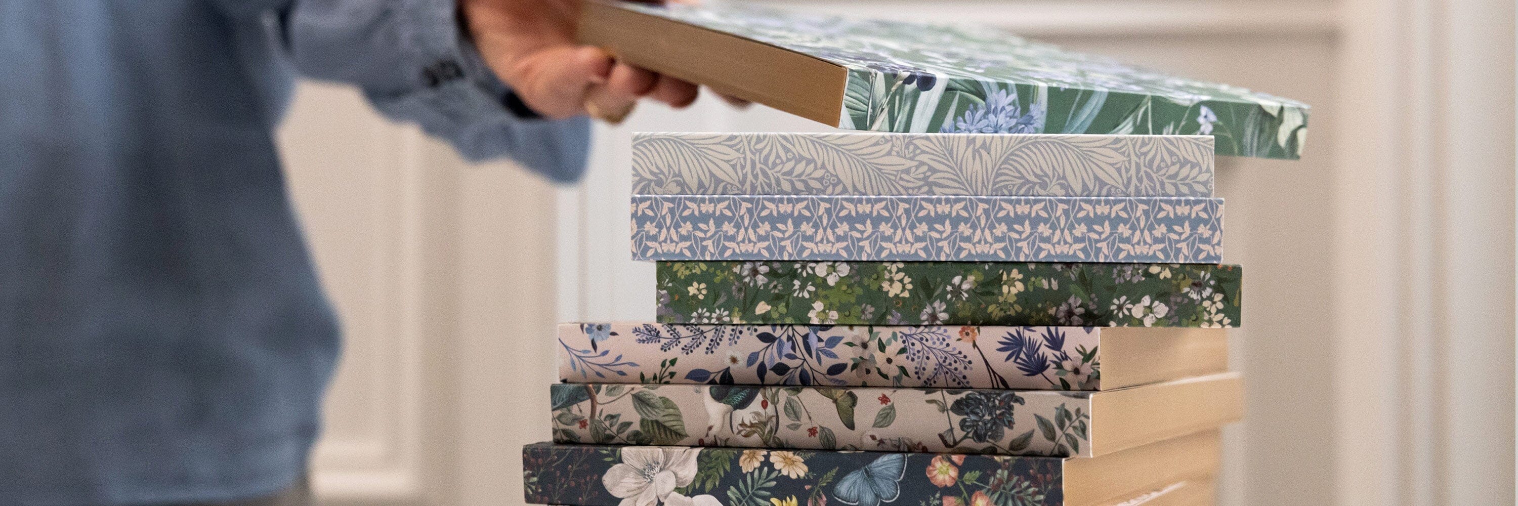 10 Beautiful Gifts for Stationery Lovers