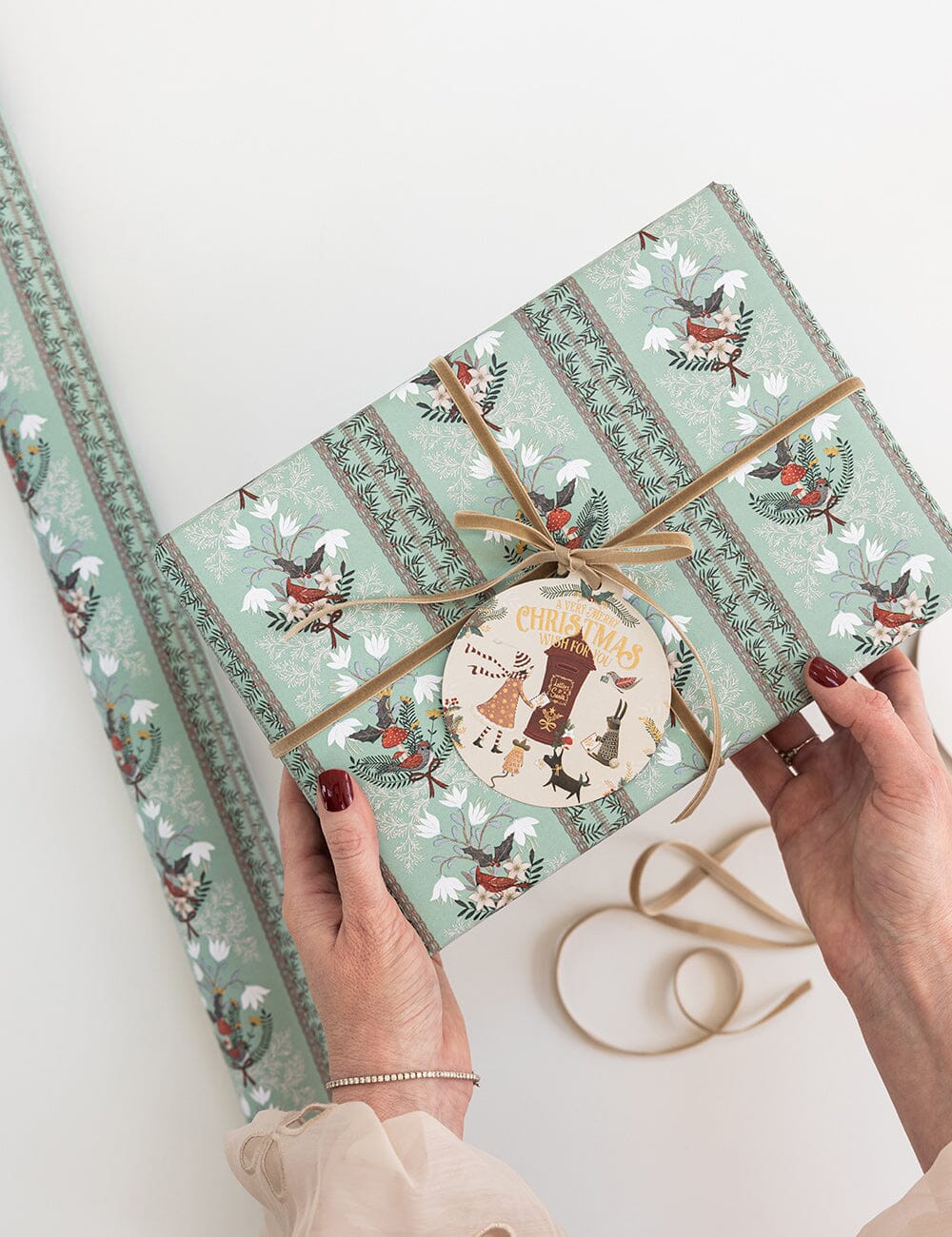 Gift Wrap Roll 30m - Christmas Songbirds