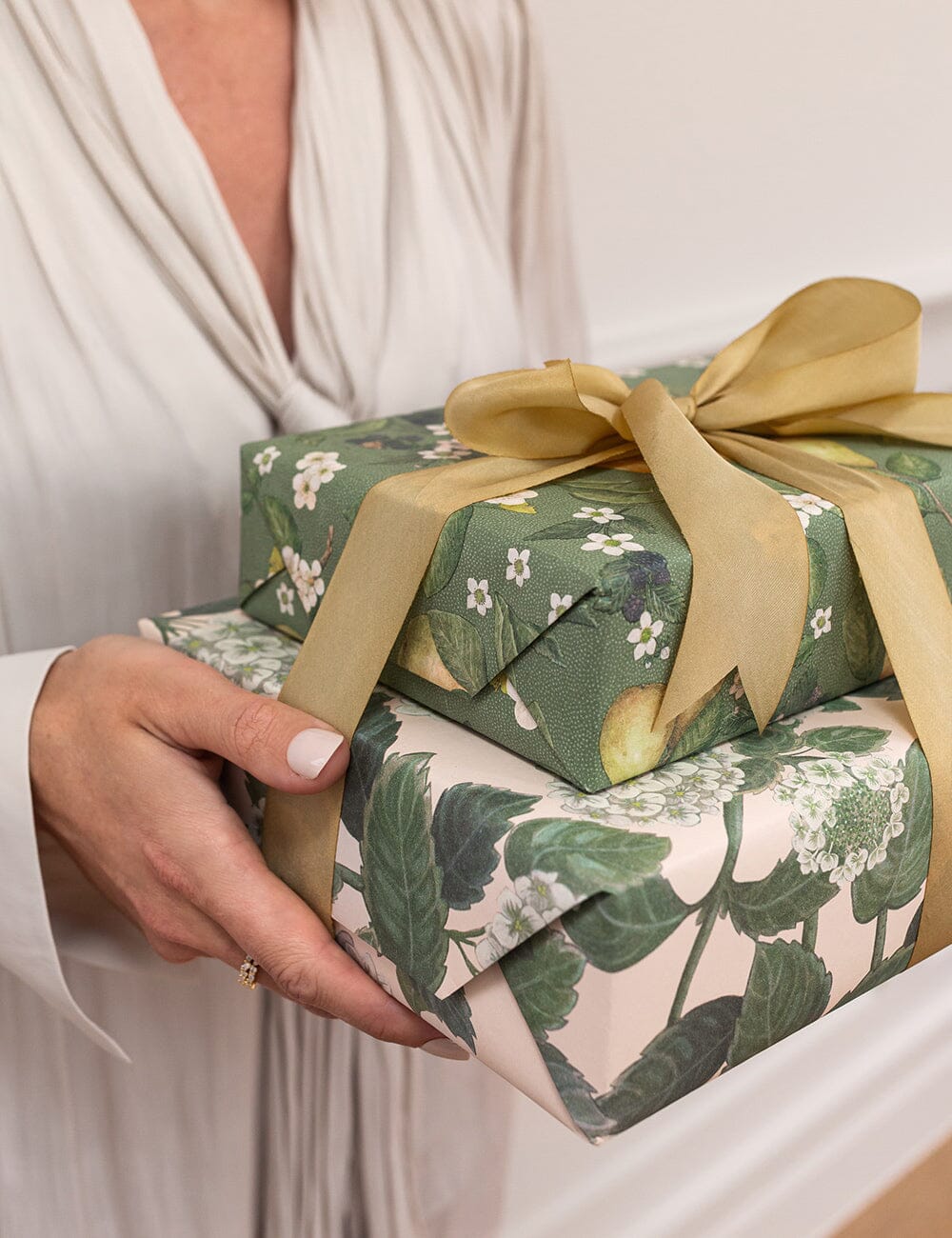 Gift Wrap Roll 30m - Hydrangea