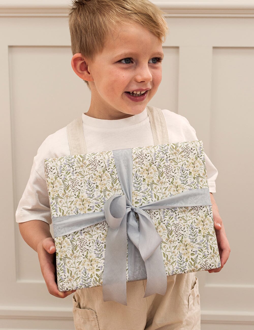 Gift Wrap Roll 30m - Forget Me Not