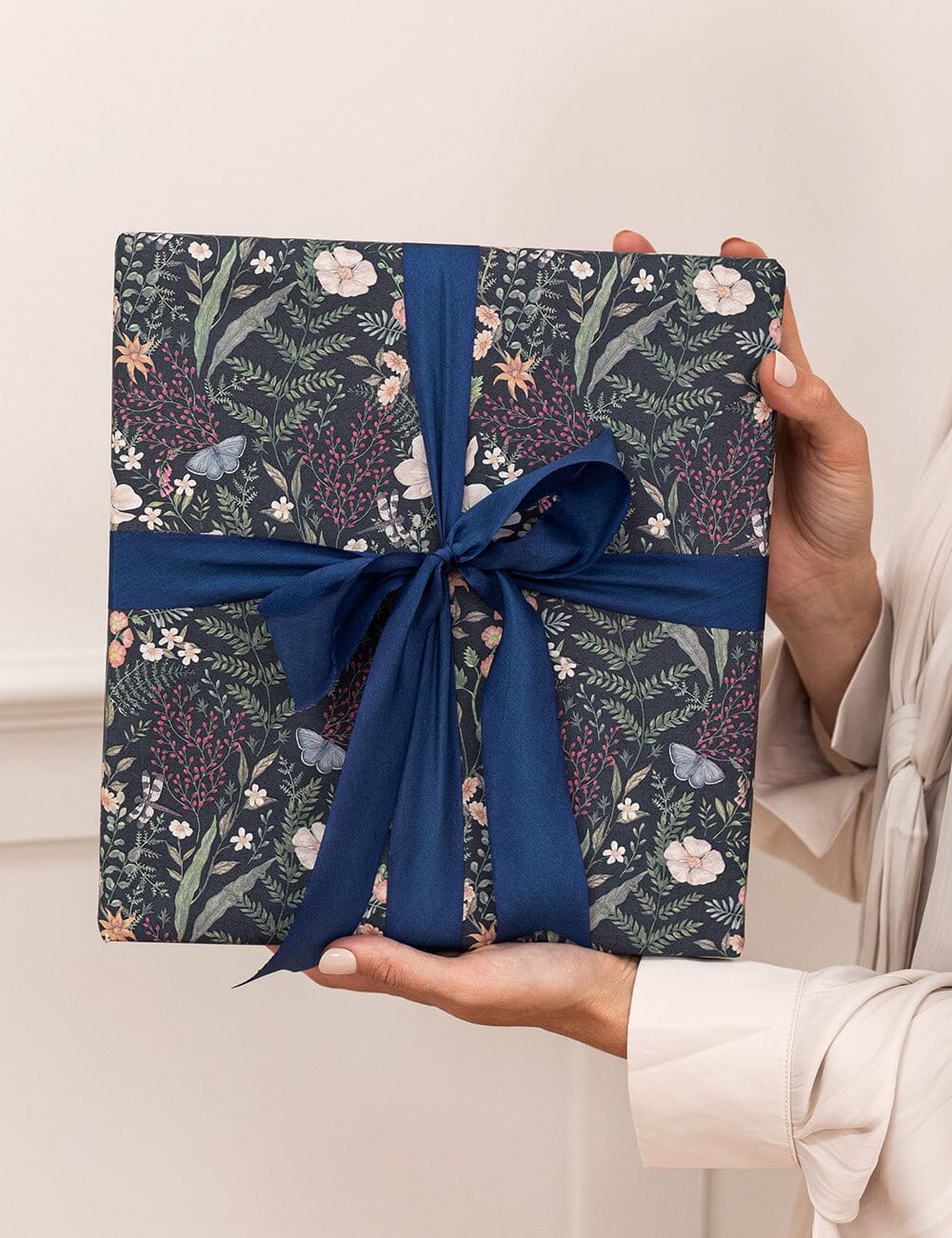 Gift Wrap Roll 30m - Dusk In Bloom