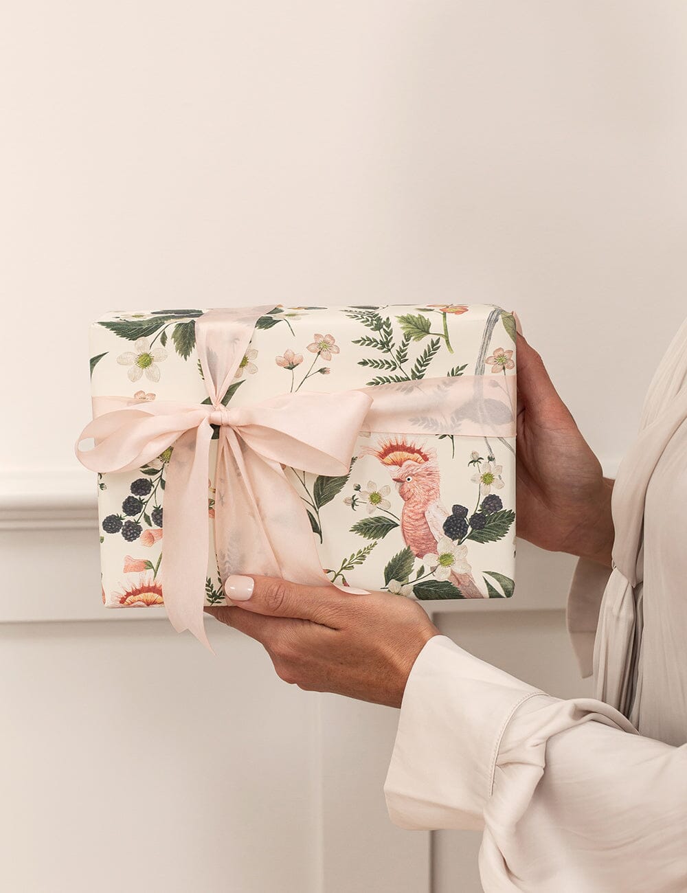Gift Wrap Roll 30m - Cockatoos