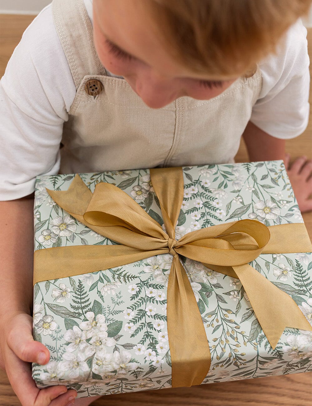 Gift Wrap Roll 30m - Ivory Garden