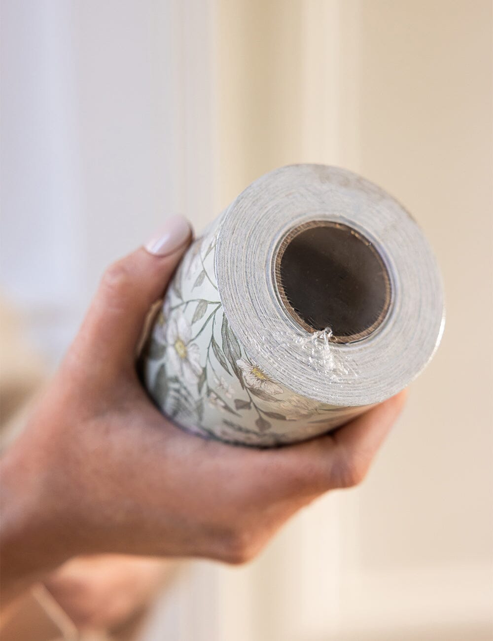 Gift Wrap Roll 30m - Ivory Garden