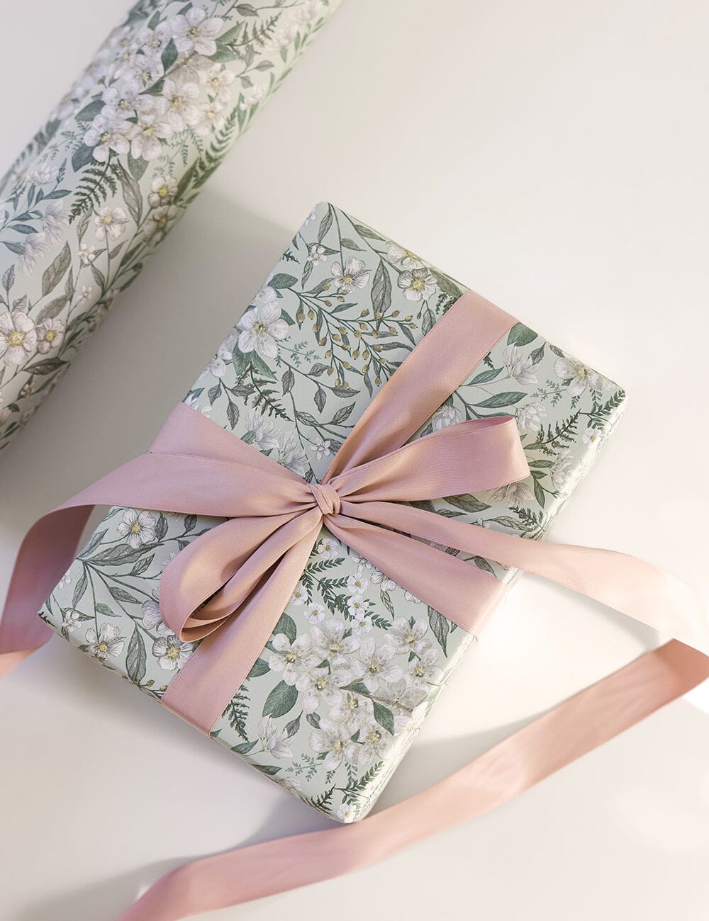 Gift Wrap Roll 30m - Ivory Garden