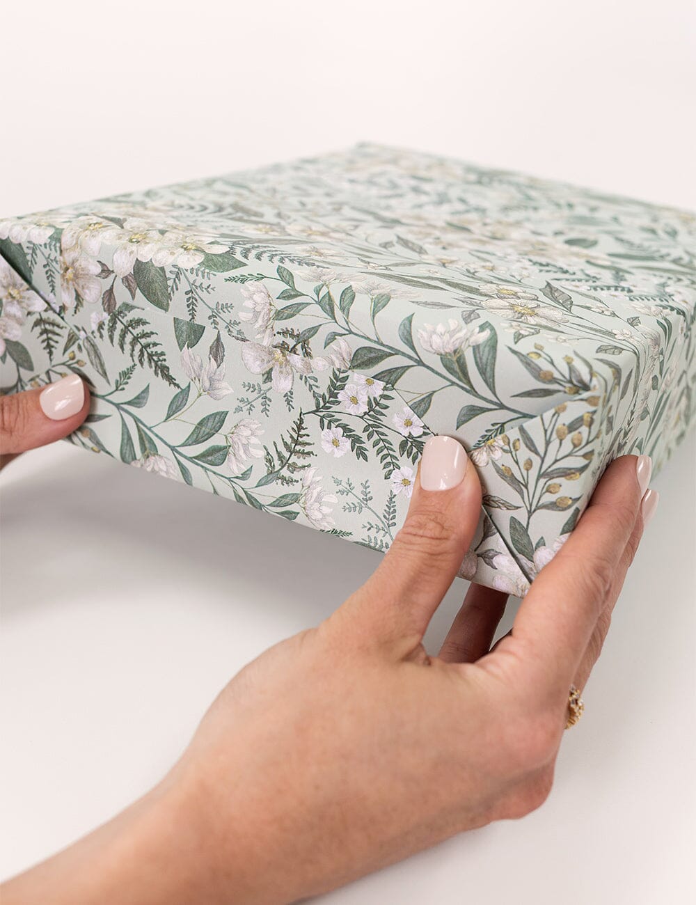 Gift Wrap Roll 30m - Ivory Garden