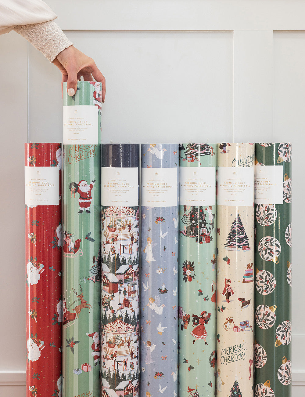 Gift Wrap 30m Roll - Christmas Santas