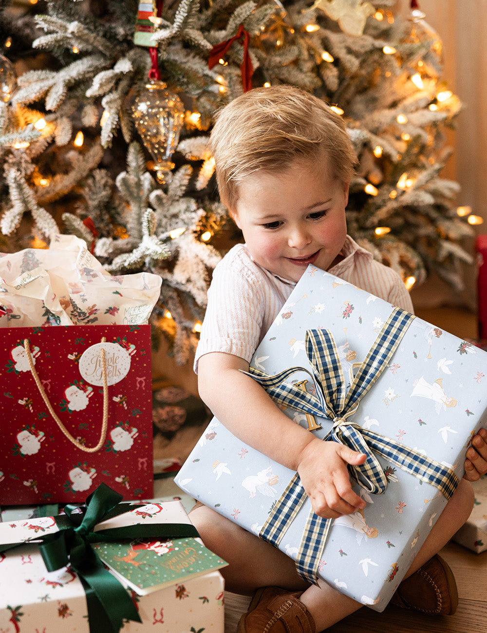 Gift Wrap 30m Roll - Herald Angels