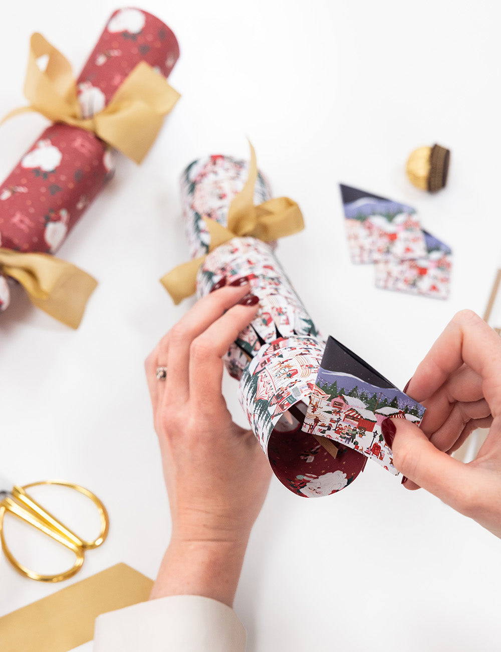 10 Pack Christmas Cracker Kit - Jingle Bells Christmas