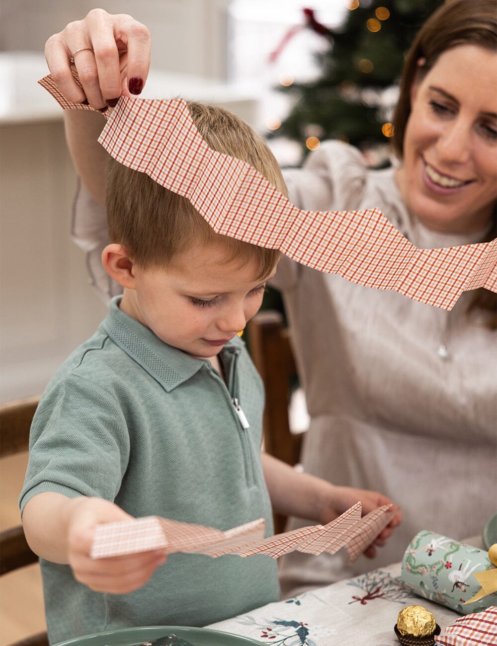 10 Pack Christmas Paper Crown Hats - An Enchanted Christmas Christmas Crackers Bespoke Letterpress 