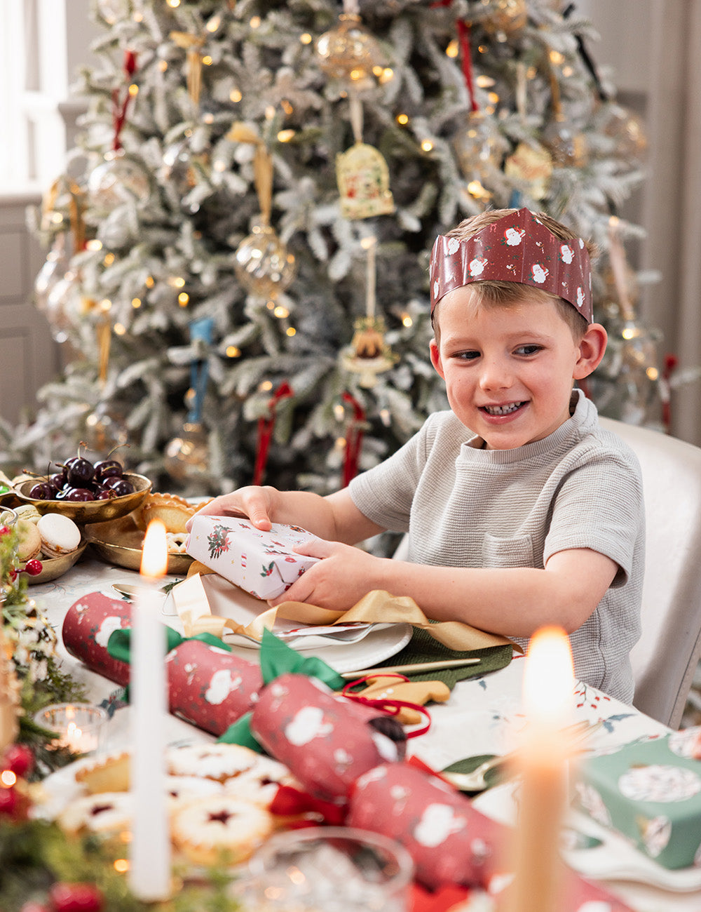 10 Pack Christmas Paper Crown Hats - Jingle Bells