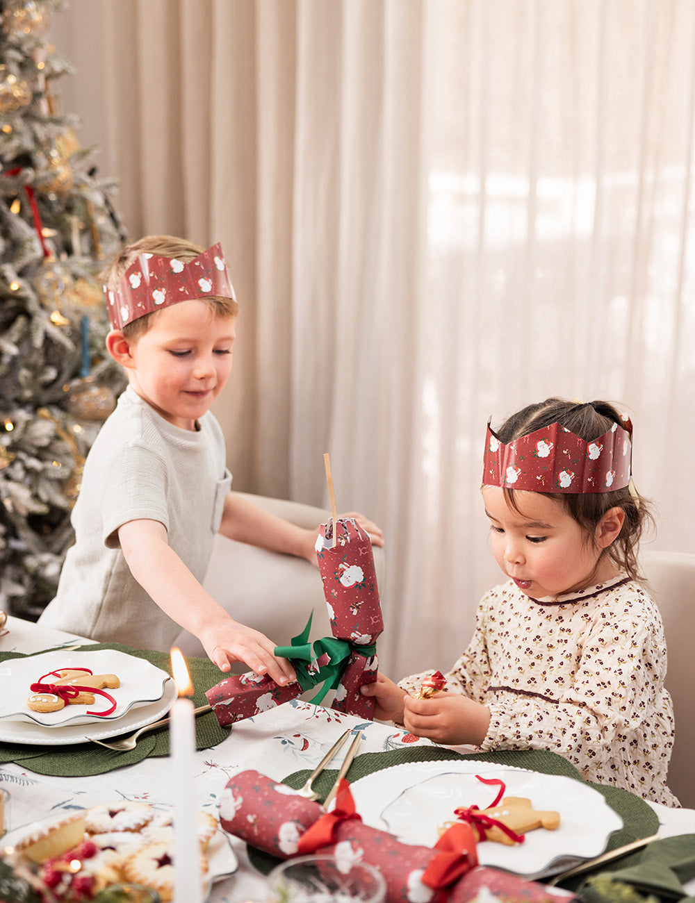 10 Pack Christmas Paper Crown Hats - Jingle Bells