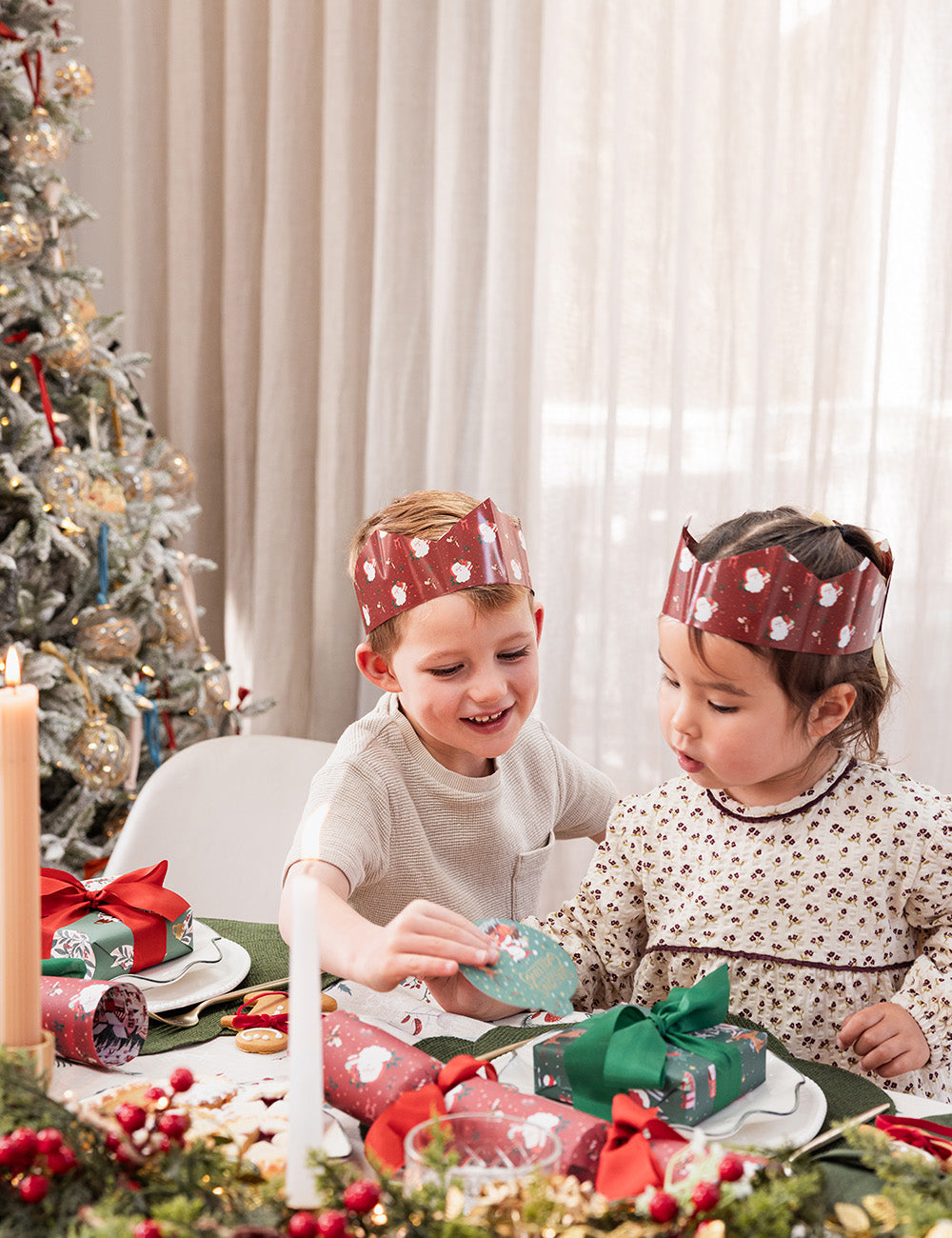 10 Pack Christmas Paper Crown Hats - Jingle Bells