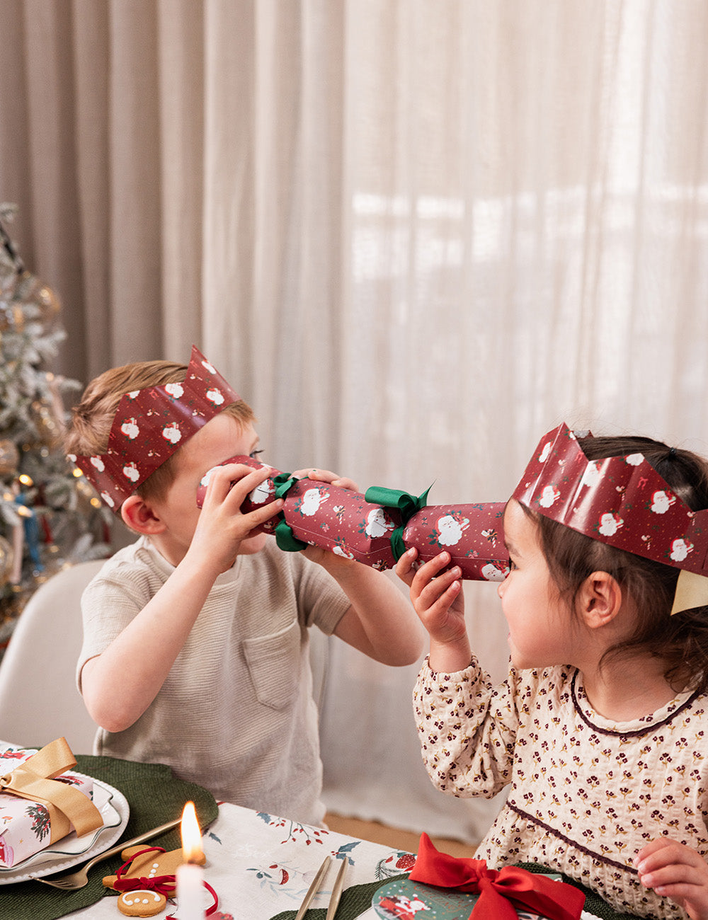 10 Pack Christmas Paper Crown Hats - Jingle Bells