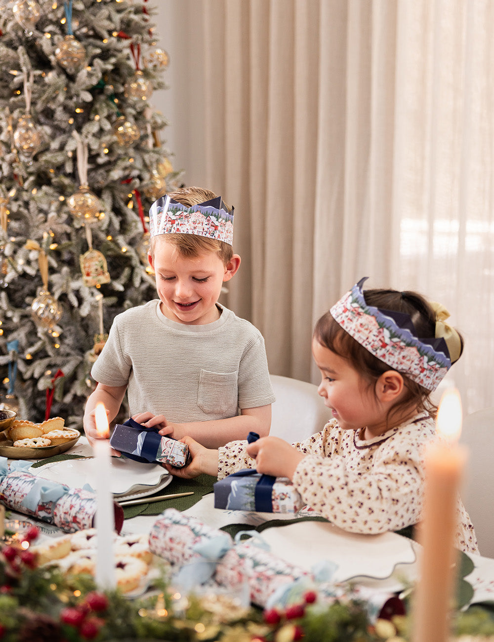 10 Pack Christmas Paper Crown Hats - Christmas Market