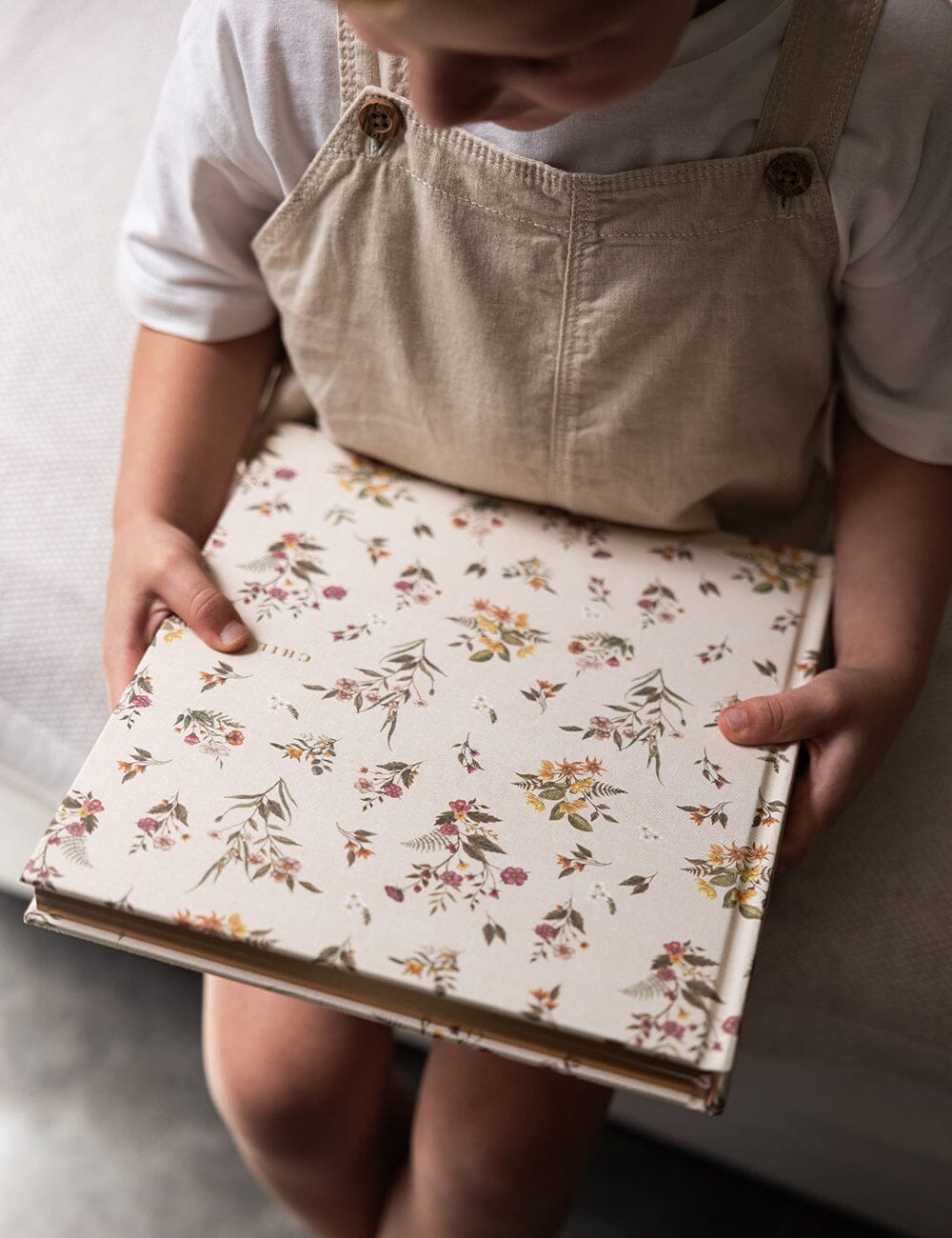 Heirloom Childhood Memory Journal - Dainty Blooms