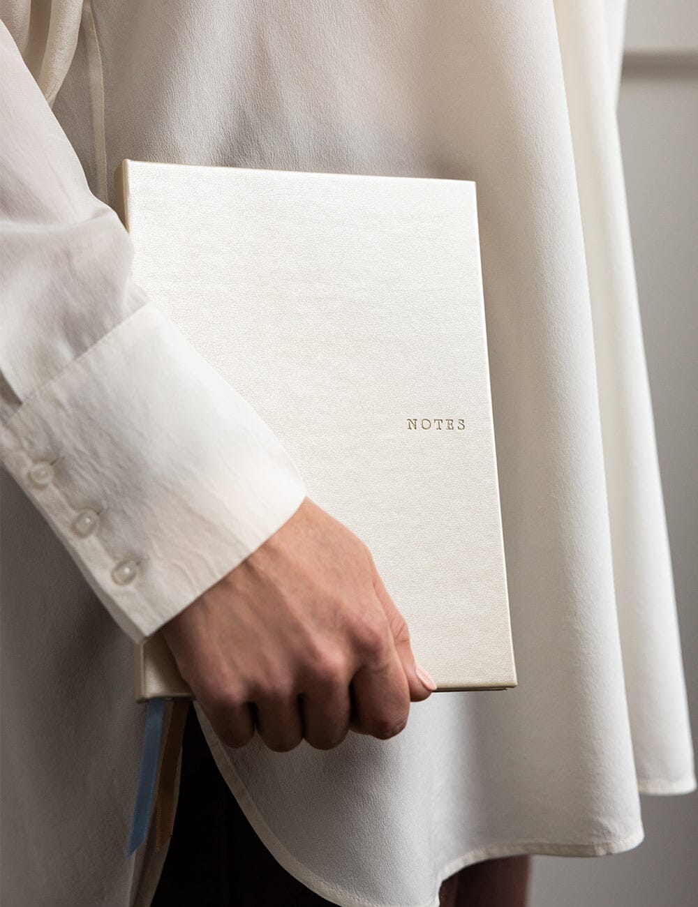 Classic Notebook - Pearl (Blank)