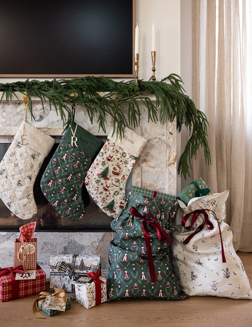 Heirloom Holly - Heirloom Christmas Santa Sack