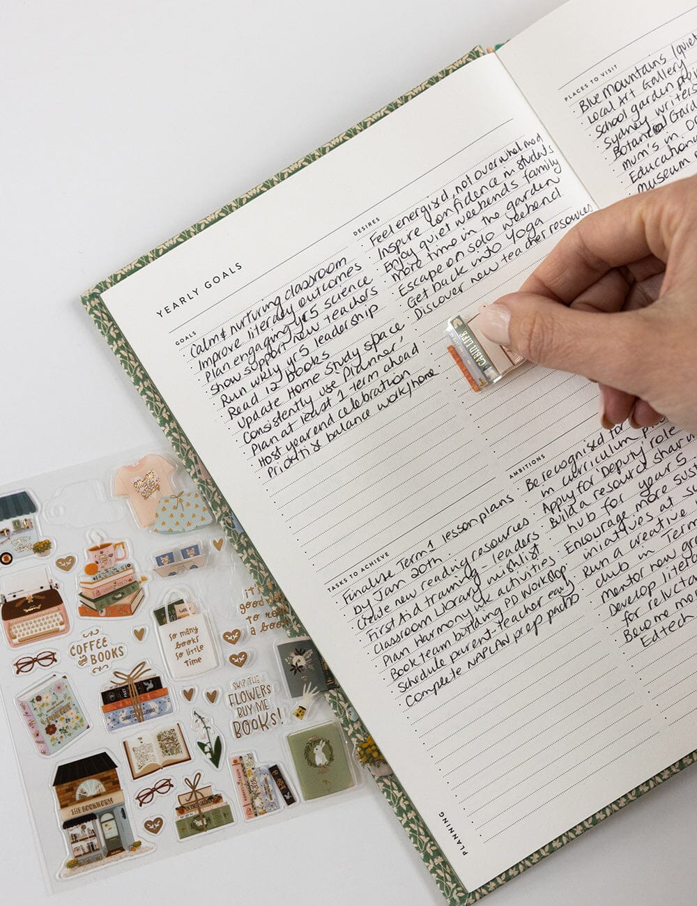 2026 Teachers Desktop Planner - Finch Bramble