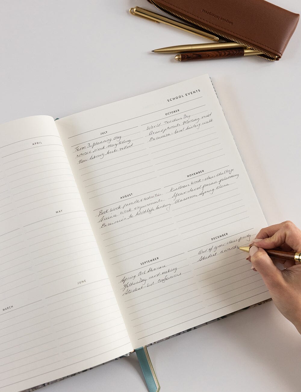 2026 Teachers A4 Planner - Ivory Garden