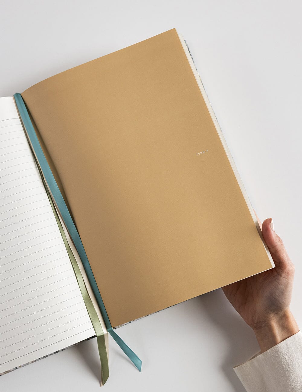 2026 Teachers A4 Planner - Ivory Garden