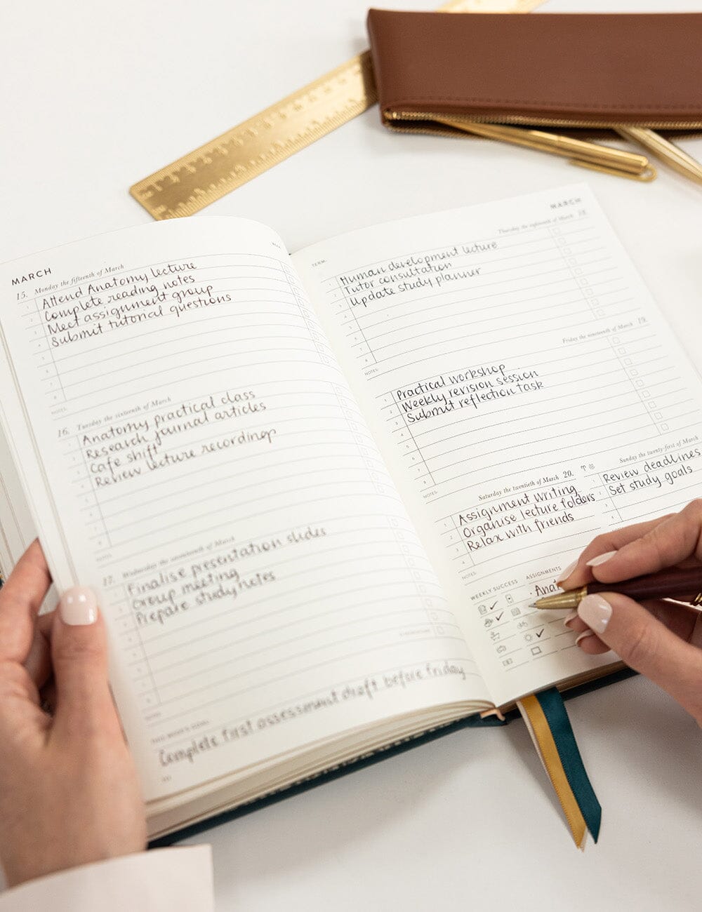 2027 Weekly Student Planner - Ashford Teal